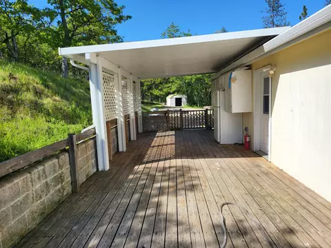 920 W Rolling Hills Dr, Eagle Point, OR 97524 photo 14