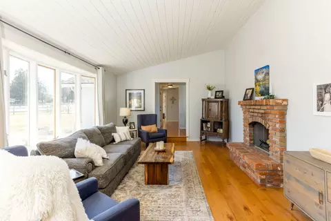 63265 Peterman Ln, Bend, OR 97701 photo 28