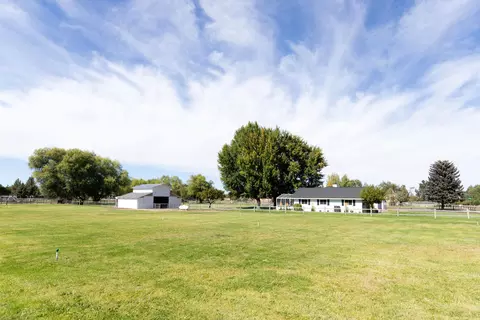 63265 Peterman Ln, Bend, OR 97701 photo 21