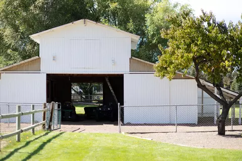 63265 Peterman Ln, Bend, OR 97701 photo 8