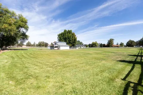 63265 Peterman Ln, Bend, OR 97701 photo 20