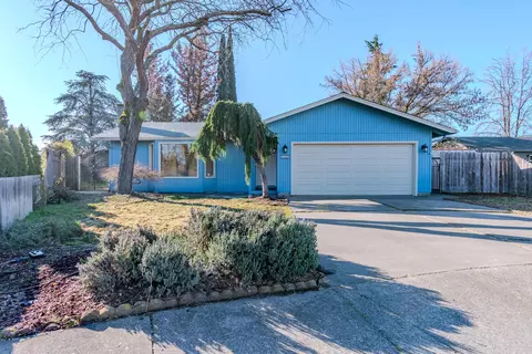 2200 Smokethorn Way, Medford, OR 97504