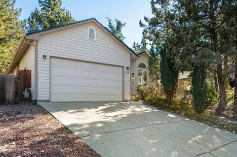1110 SW Silver Lake Blvd, Bend, OR 97702