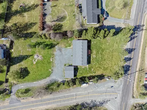 134 Ward Rd, Merlin, OR 97532