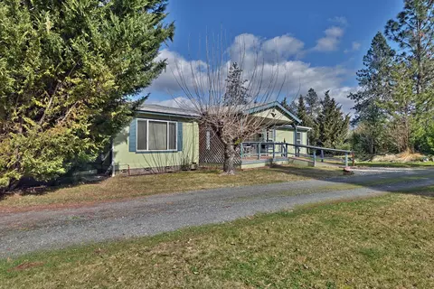 3028 Camp Joy Rd, Grants Pass, OR 97526