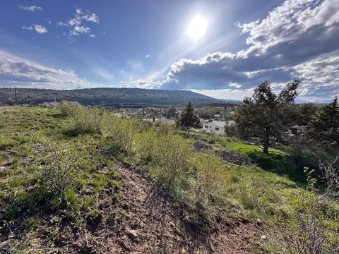 lot7 Mckinley St, Klamath Falls, OR 97601