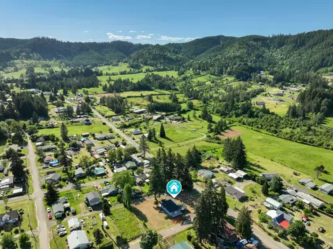 anne street LOT 3, Yoncalla, OR 97499