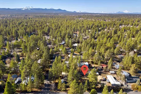 60929 Alpine Dr, Bend, OR 97702 photo 11
