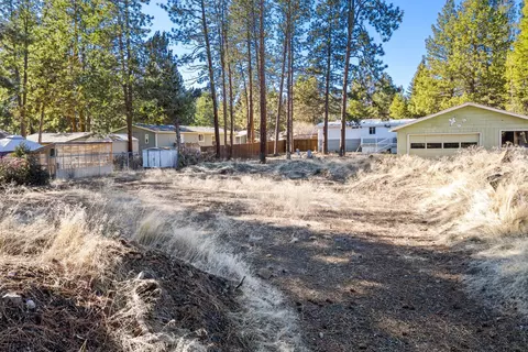 60929 Alpine Dr, Bend, OR 97702 photo 7