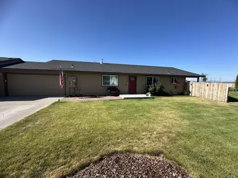 210 E Sage Ln, Culver, OR 97734 photo 5
