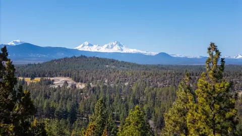 3473 NW Greenleaf Way #LOT 40, Bend, OR 97703