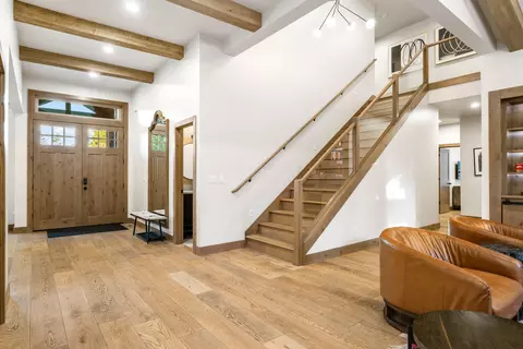Entry Way - 56815 Dancing Rock Loop #3, Bend, OR 97707 photo 3 of 4