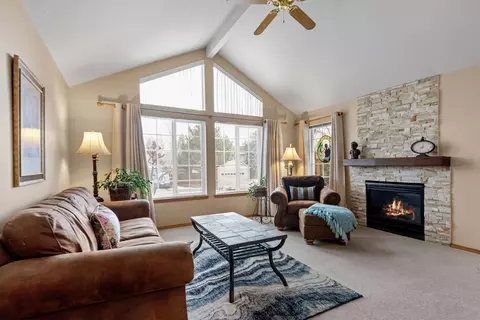 Living - 1100 NE Locksley Dr, Bend, OR 97701 photo 1 of 3