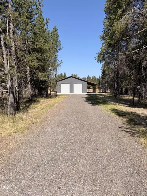17410 Cedar Ct, Bend, OR 97707