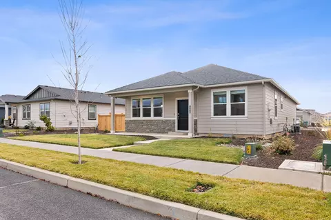 1278 NE Boxcar Dr, Prineville, OR 97754