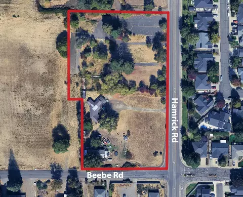 446 Beebe Rd, Central Point, OR 97502