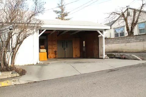 Exterior - 300 E Main St, John Day, OR 97845 photo 4 of 5