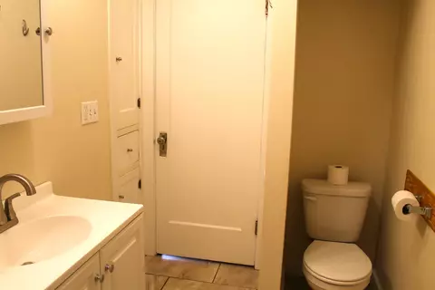 Bath - 300 E Main St, John Day, OR 97845 photo 1 of 2
