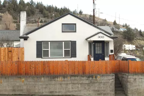 Exterior - 300 E Main St, John Day, OR 97845 photo 3 of 5