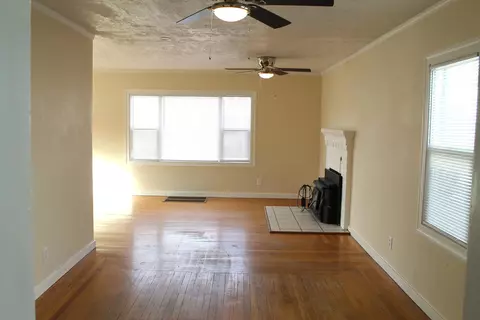 Living - 300 E Main St, John Day, OR 97845 photo 2 of 3