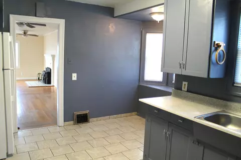 Kitchen - 300 E Main St, John Day, OR 97845 photo 3 of 4