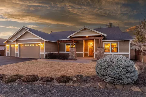 20972 Sedonia Ln, Bend, OR 97702