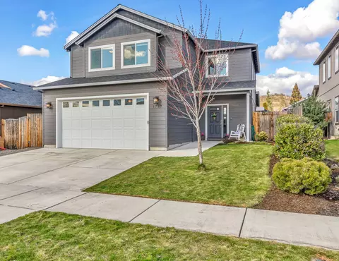 1737 Dragon Tail Pl, Medford, OR 97504