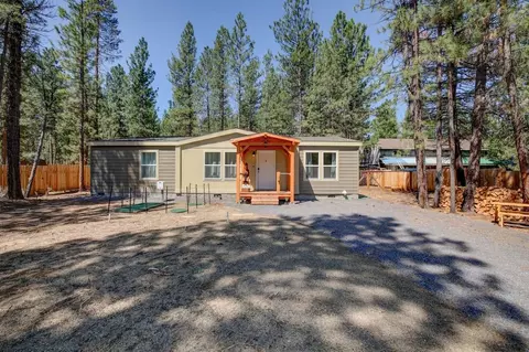 15342 Bear St, La Pine, OR 97739