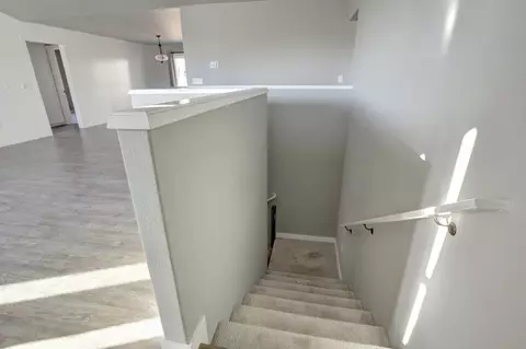Entry Way - 1013 Ruby Meadows Dr, Eagle Point, OR 97524 photo 2 of 2