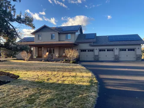 18401 SW Mt Adams Loop, Powell Butte, OR 97753