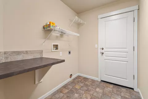 51907 Fordham Dr, La Pine, OR 97739 photo 15