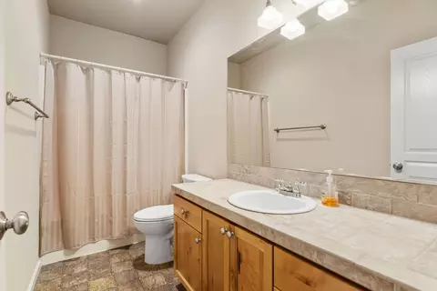 51907 Fordham Dr, La Pine, OR 97739 photo 13
