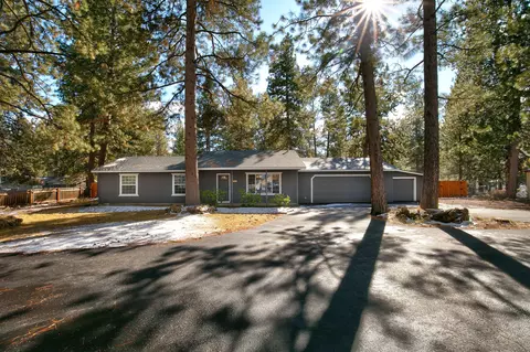 18891 Choctaw Rd, Bend, OR 97702