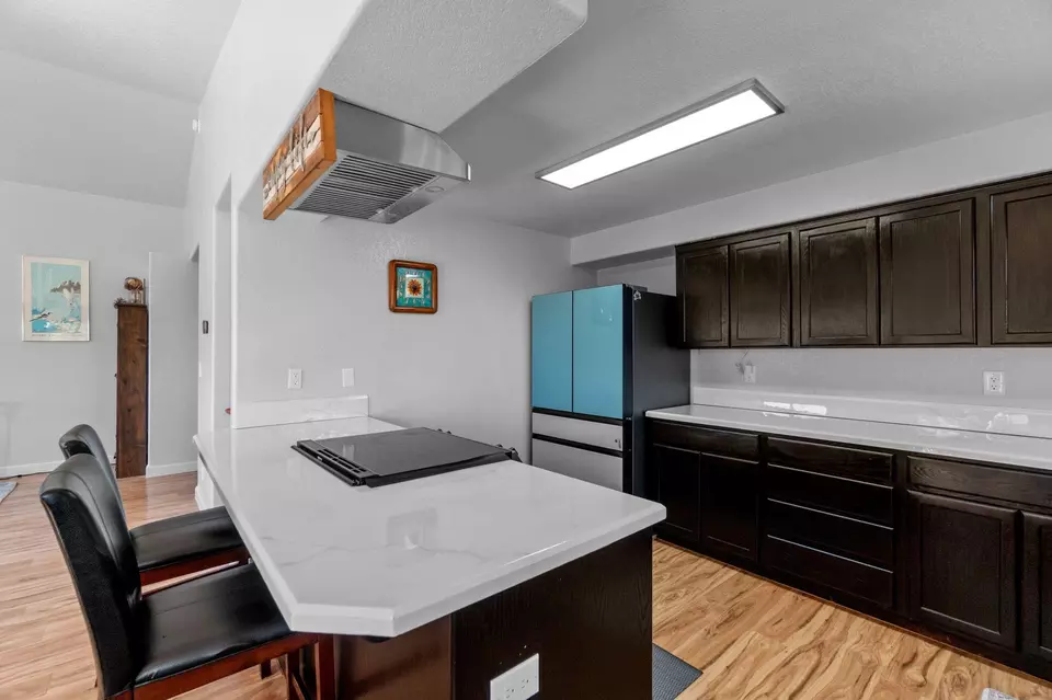 Kitchen - 11211 NW King Ave, Prineville, OR 97754 photo 2 of 5