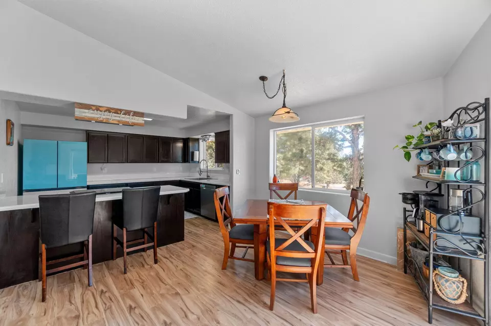 Dining - 11211 NW King Ave, Prineville, OR 97754 photo 2 of 3