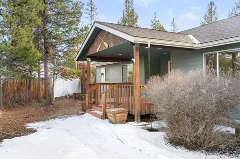 Exterior - 16685 Oakridge Pl, La Pine, OR 97739 photo 7 of 7