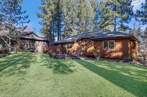 19557 Green Lakes Loop, Bend, OR 97702 photo 30
