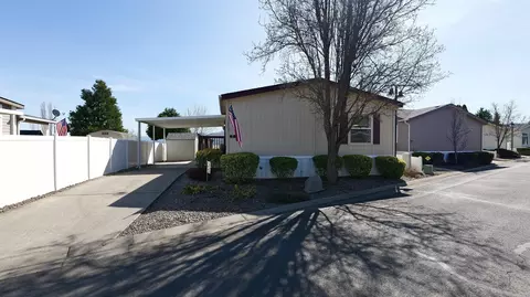 4425 W Main St #SPC 7, Medford, OR 97501