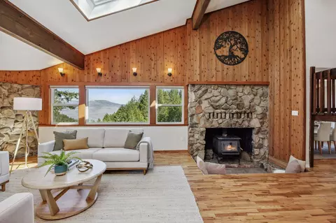 2295 Tolman Creek Rd, Ashland, OR 97520