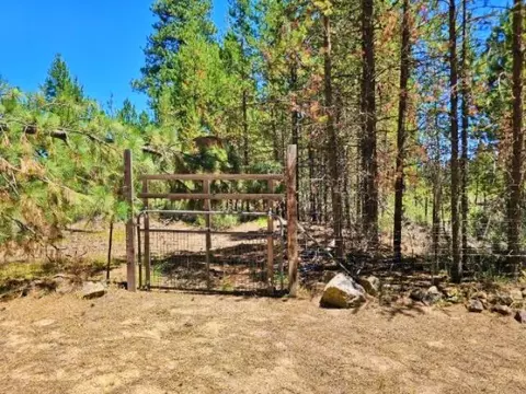50820 Doe Loop, La Pine, OR 97739 photo 17