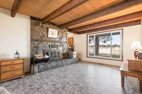 63480 Hughes Rd, Bend, OR 97701 photo 25
