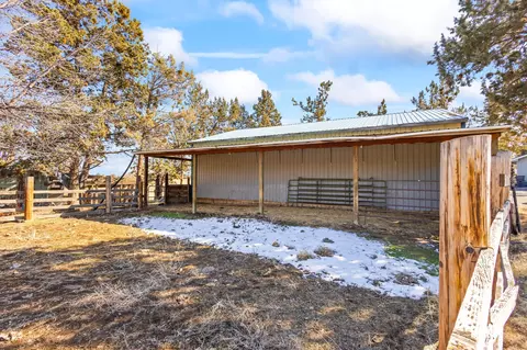 63480 Hughes Rd, Bend, OR 97701 photo 38