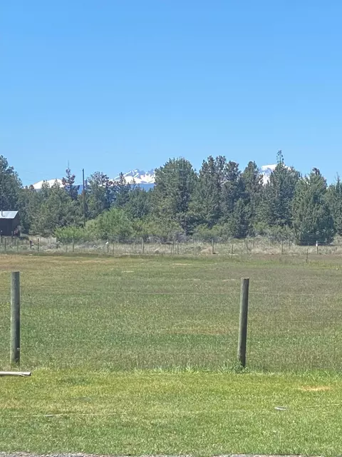 63480 Hughes Rd, Bend, OR 97701 photo 34