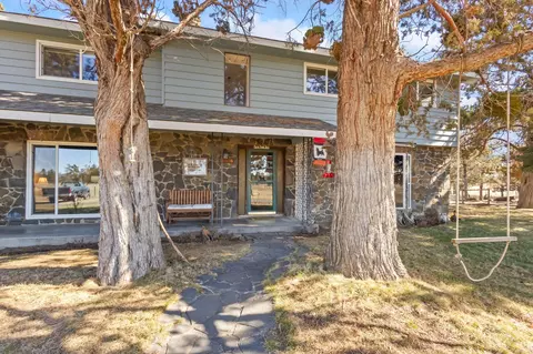 63480 Hughes Rd, Bend, OR 97701 photo 7
