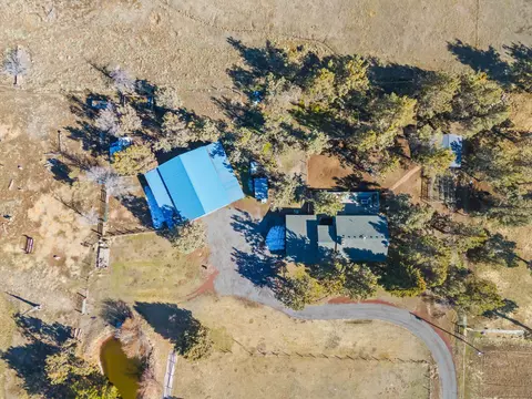 63480 Hughes Rd, Bend, OR 97701 photo 5