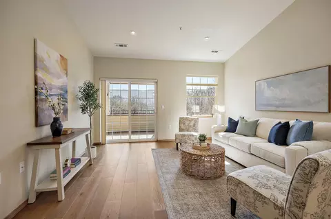 918 Mountain Meadows Cir, Ashland, OR 97520