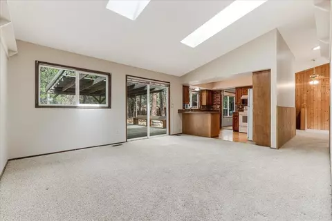 19646 Nugget Pl, Bend, OR 97702 photo 21