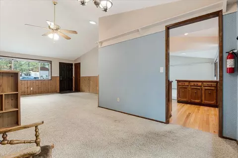 19646 Nugget Pl, Bend, OR 97702 photo 11