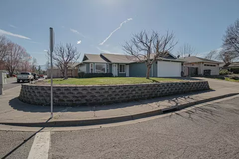 601 Benjamin Way, Phoenix, OR 97535 photo 19
