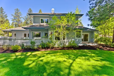 Exterior - 20455 Outback Ct, Bend, OR 97702 photo 8 of 9